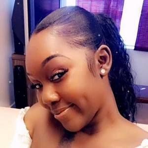 Meet your Posher, Tyei